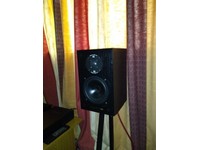 monitor audio r700